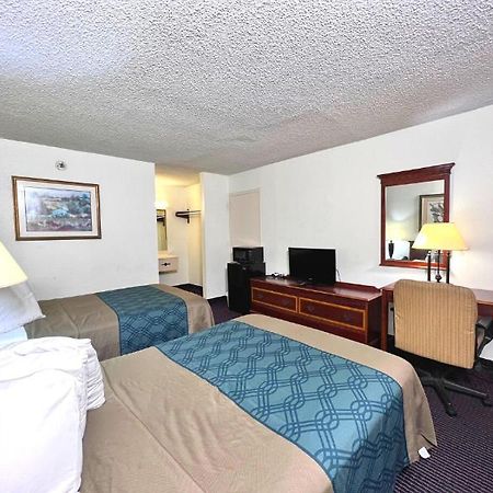 Heritage Inn And Suites Inniswold Buitenkant foto